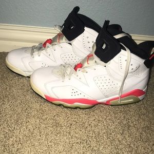 Jordan retro 6 infrareds